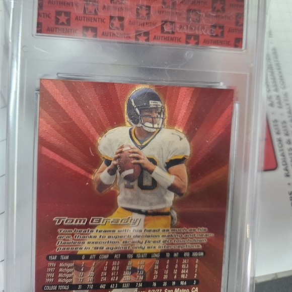 TOM BRADY ROOKIE CARD - Picture 2 of 2